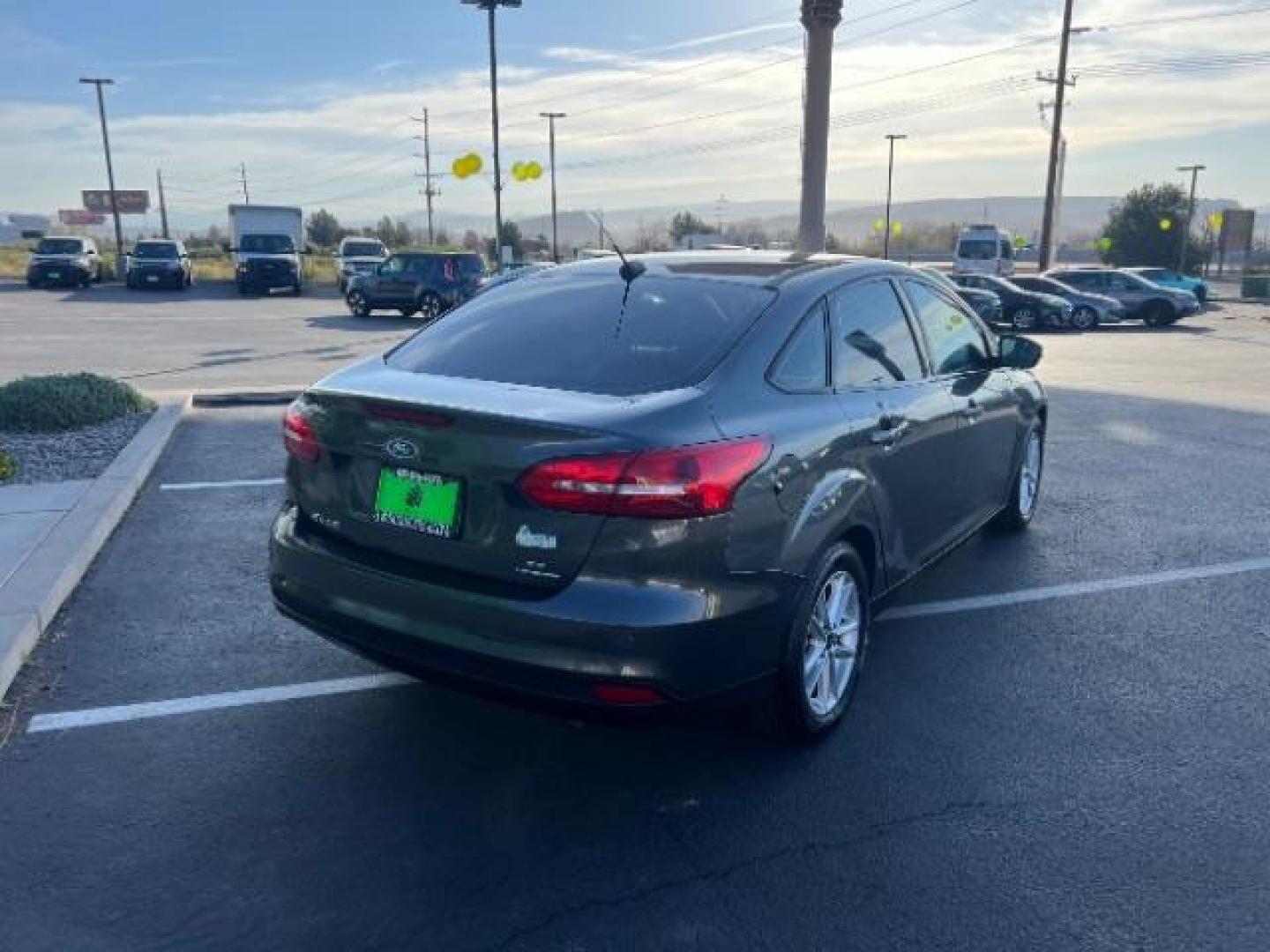 2016 Magnetic /Charcoal Black Ford Focus SE (1FADP3F2XGL) , Automatic transmission, located at 1865 East Red Hills Pkwy, St. George, 84770, (435) 628-0023, 37.120850, -113.543640 - We specialize in helping ALL people get the best financing available. No matter your credit score, good, bad or none we can get you an amazing rate. Had a bankruptcy, divorce, or repossessions? We give you the green light to get your credit back on the road. Low down and affordable payments that fit - Photo#6