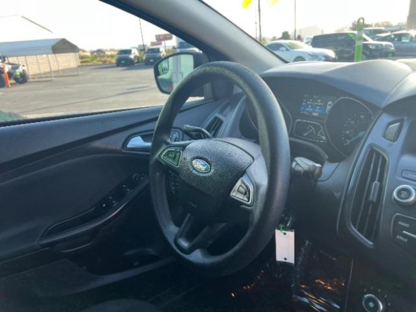 2016 Magnetic /Charcoal Black Ford Focus SE (1FADP3F2XGL) , Automatic transmission, located at 1865 East Red Hills Pkwy, St. George, 84770, (435) 628-0023, 37.120850, -113.543640 - We specialize in helping ALL people get the best financing available. No matter your credit score, good, bad or none we can get you an amazing rate. Had a bankruptcy, divorce, or repossessions? We give you the green light to get your credit back on the road. Low down and affordable payments that fit - Photo#29