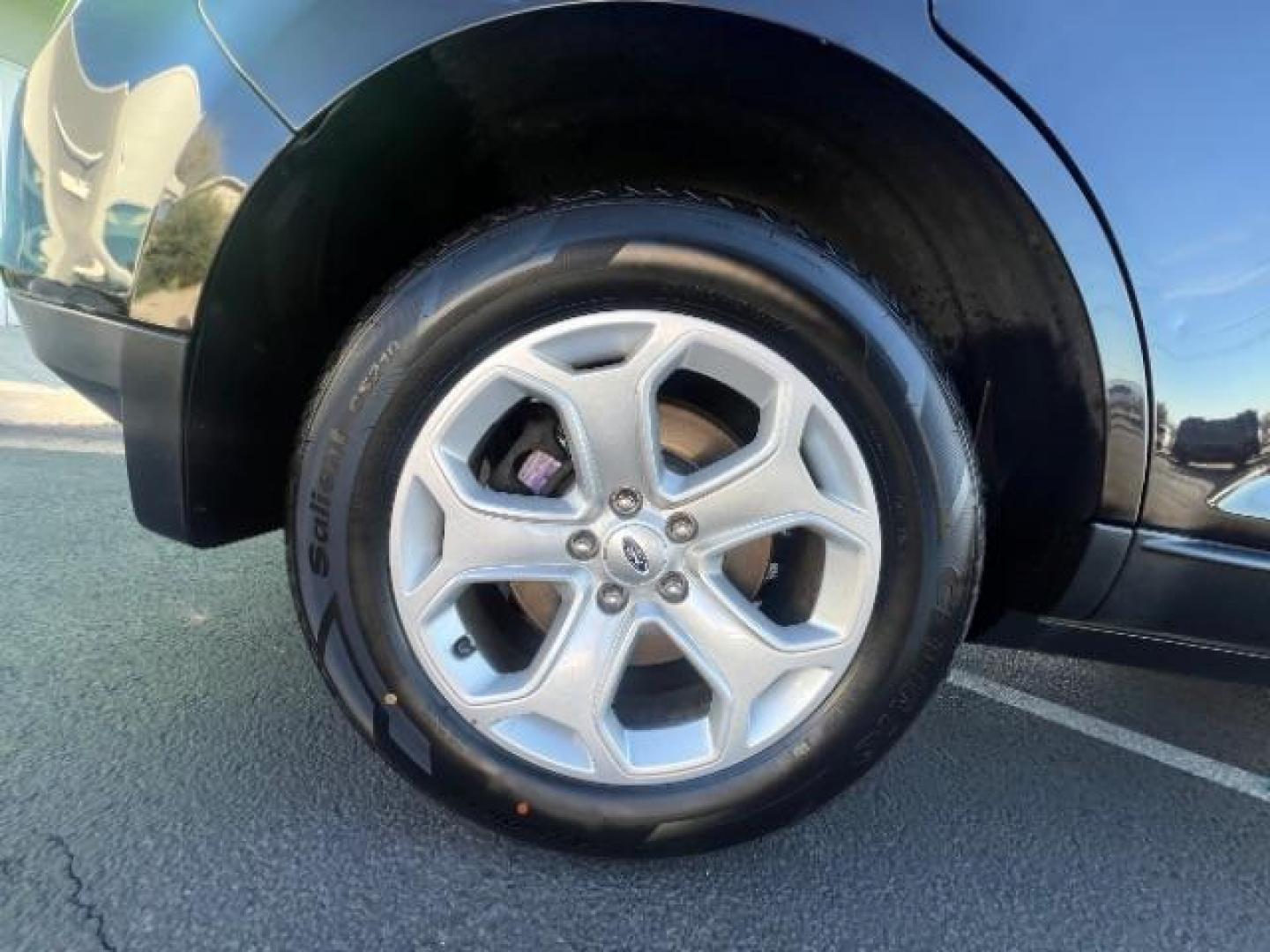2013 Kodiak Brown Metallic /Charcoal Black/Gray Inserts Ford Edge SEL (2FMDK3JC1DB) , Automatic transmission, located at 940 North Main Street, Cedar City, UT, 84720, (435) 628-0023, 37.692936, -113.061897 - We specialize in helping ALL people get the best financing available. No matter your credit score, good, bad or none we can get you an amazing rate. Had a bankruptcy, divorce, or repossessions? We give you the green light to get your credit back on the road. Low down and affordable payments that fit - Photo#11