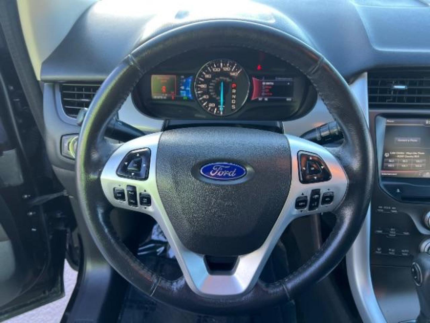 2013 Kodiak Brown Metallic /Charcoal Black/Gray Inserts Ford Edge SEL (2FMDK3JC1DB) , Automatic transmission, located at 940 North Main Street, Cedar City, UT, 84720, (435) 628-0023, 37.692936, -113.061897 - We specialize in helping ALL people get the best financing available. No matter your credit score, good, bad or none we can get you an amazing rate. Had a bankruptcy, divorce, or repossessions? We give you the green light to get your credit back on the road. Low down and affordable payments that fit - Photo#15