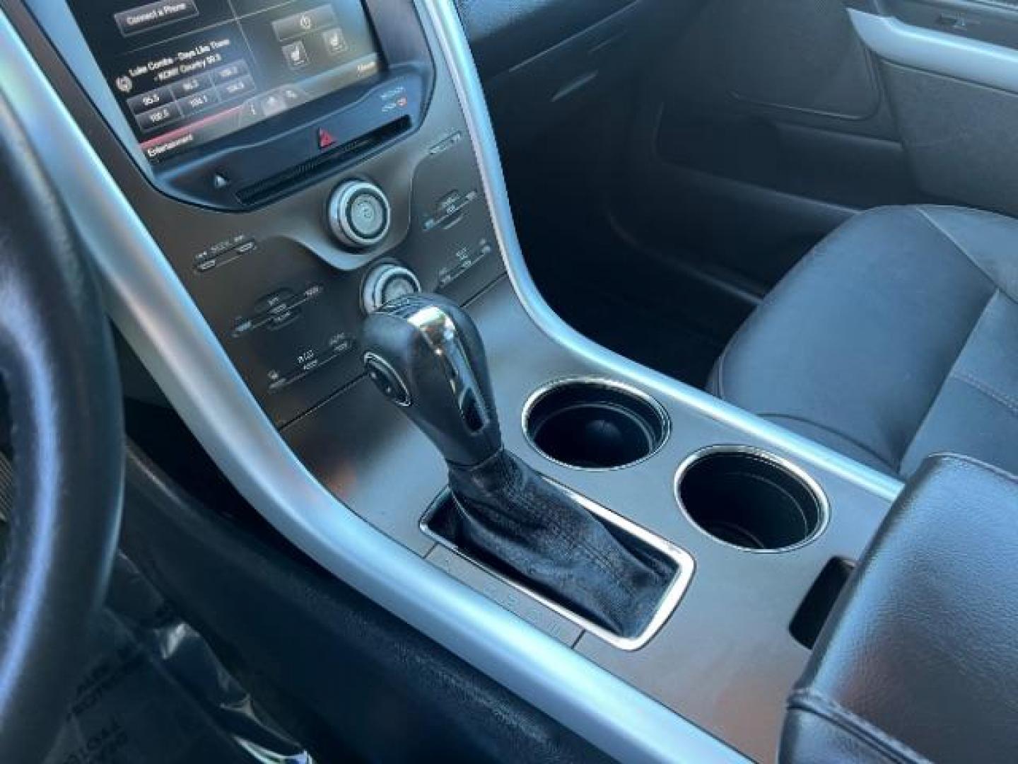 2013 Kodiak Brown Metallic /Charcoal Black/Gray Inserts Ford Edge SEL (2FMDK3JC1DB) , Automatic transmission, located at 940 North Main Street, Cedar City, UT, 84720, (435) 628-0023, 37.692936, -113.061897 - We specialize in helping ALL people get the best financing available. No matter your credit score, good, bad or none we can get you an amazing rate. Had a bankruptcy, divorce, or repossessions? We give you the green light to get your credit back on the road. Low down and affordable payments that fit - Photo#18
