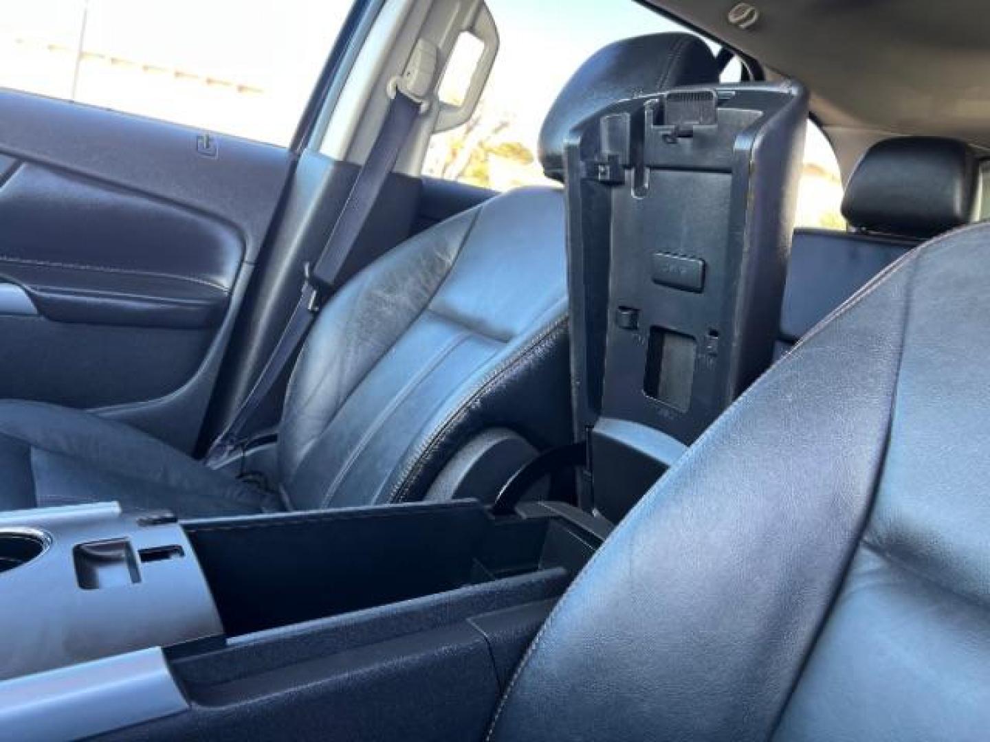 2013 Kodiak Brown Metallic /Charcoal Black/Gray Inserts Ford Edge SEL (2FMDK3JC1DB) , Automatic transmission, located at 940 North Main Street, Cedar City, UT, 84720, (435) 628-0023, 37.692936, -113.061897 - We specialize in helping ALL people get the best financing available. No matter your credit score, good, bad or none we can get you an amazing rate. Had a bankruptcy, divorce, or repossessions? We give you the green light to get your credit back on the road. Low down and affordable payments that fit - Photo#19
