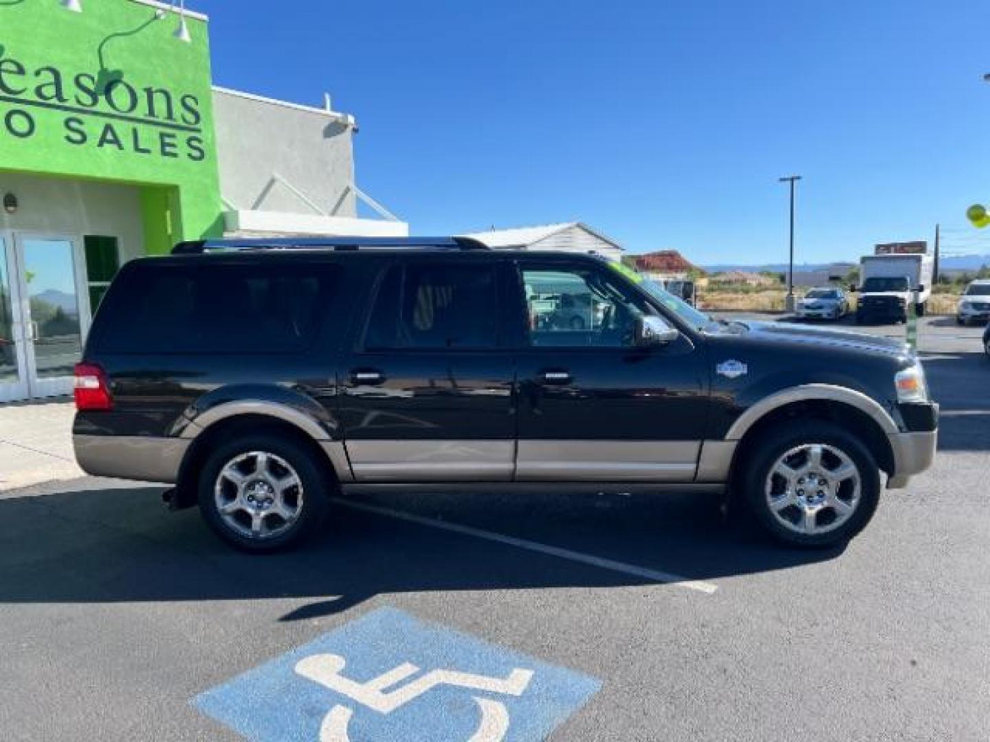 2013 Tuxedo Black Metallic /Charcoal Black/King Ranch(R) Red Leather Interior Ford Expedition EL King Ranch 4WD (1FMJK1J59DE) with an 5.4L V8 SOHC 16V FFV engine, 6-Speed Automatic transmission, located at 1865 East Red Hills Pkwy, St. George, 84770, (435) 628-0023, 37.120850, -113.543640- Photo#7