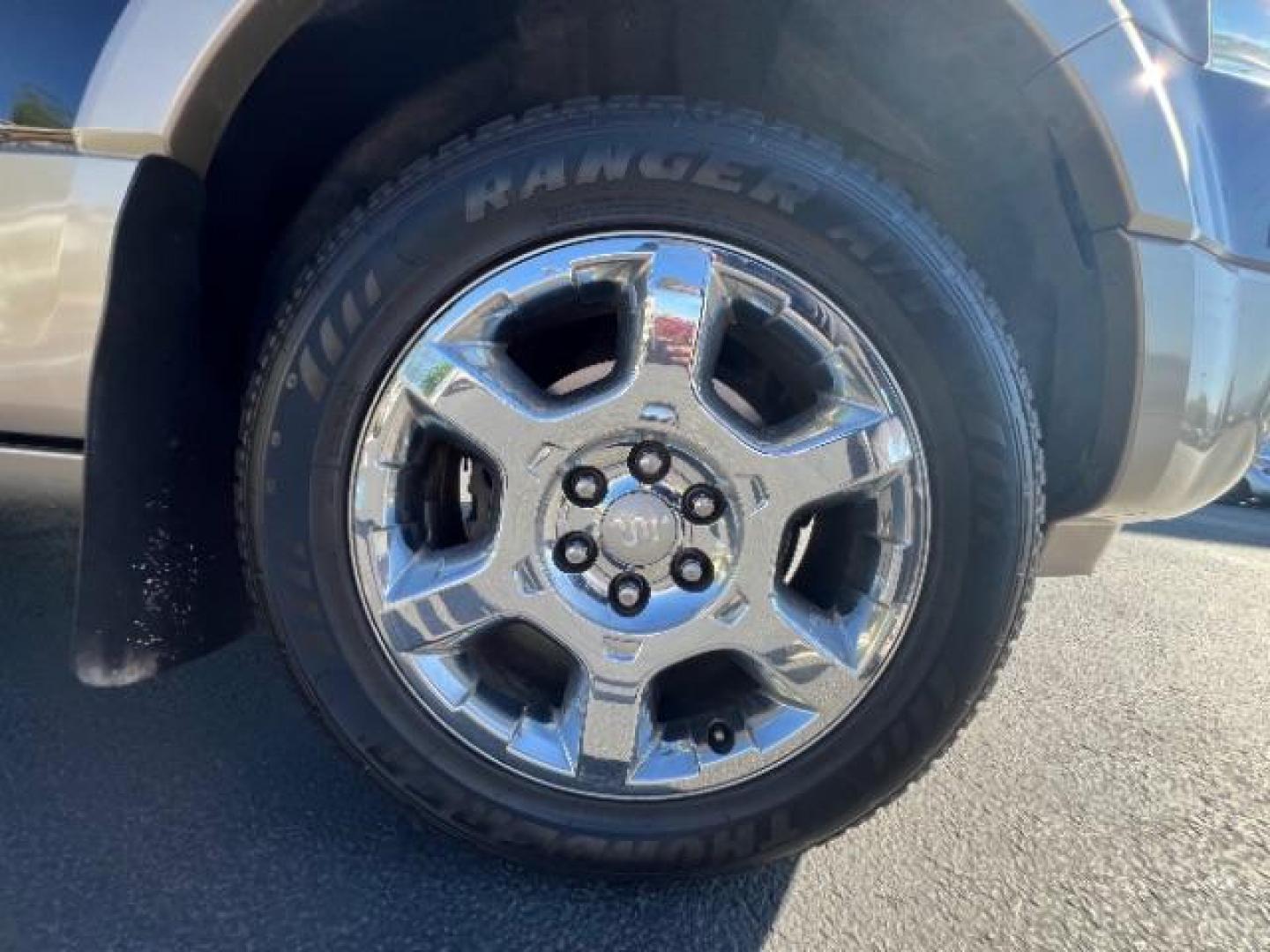 2013 Tuxedo Black Metallic /Charcoal Black/King Ranch(R) Red Leather Interior Ford Expedition EL King Ranch 4WD (1FMJK1J59DE) with an 5.4L V8 SOHC 16V FFV engine, 6-Speed Automatic transmission, located at 1865 East Red Hills Pkwy, St. George, 84770, (435) 628-0023, 37.120850, -113.543640- Photo#9