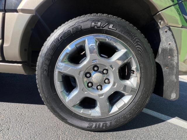 2013 Tuxedo Black Metallic /Charcoal Black/King Ranch(R) Red Leather Interior Ford Expedition EL King Ranch 4WD (1FMJK1J59DE) with an 5.4L V8 SOHC 16V FFV engine, 6-Speed Automatic transmission, located at 940 North Main Street, Cedar City, UT, 84720, (435) 628-0023, 37.692936, -113.061897 - We specialize in helping ALL people get the best financing available. No matter your credit score, good, bad or none we can get you an amazing rate. Had a bankruptcy, divorce, or repossessions? We give you the green light to get your credit back on the road. Low down and affordable payments that fit - Photo#11