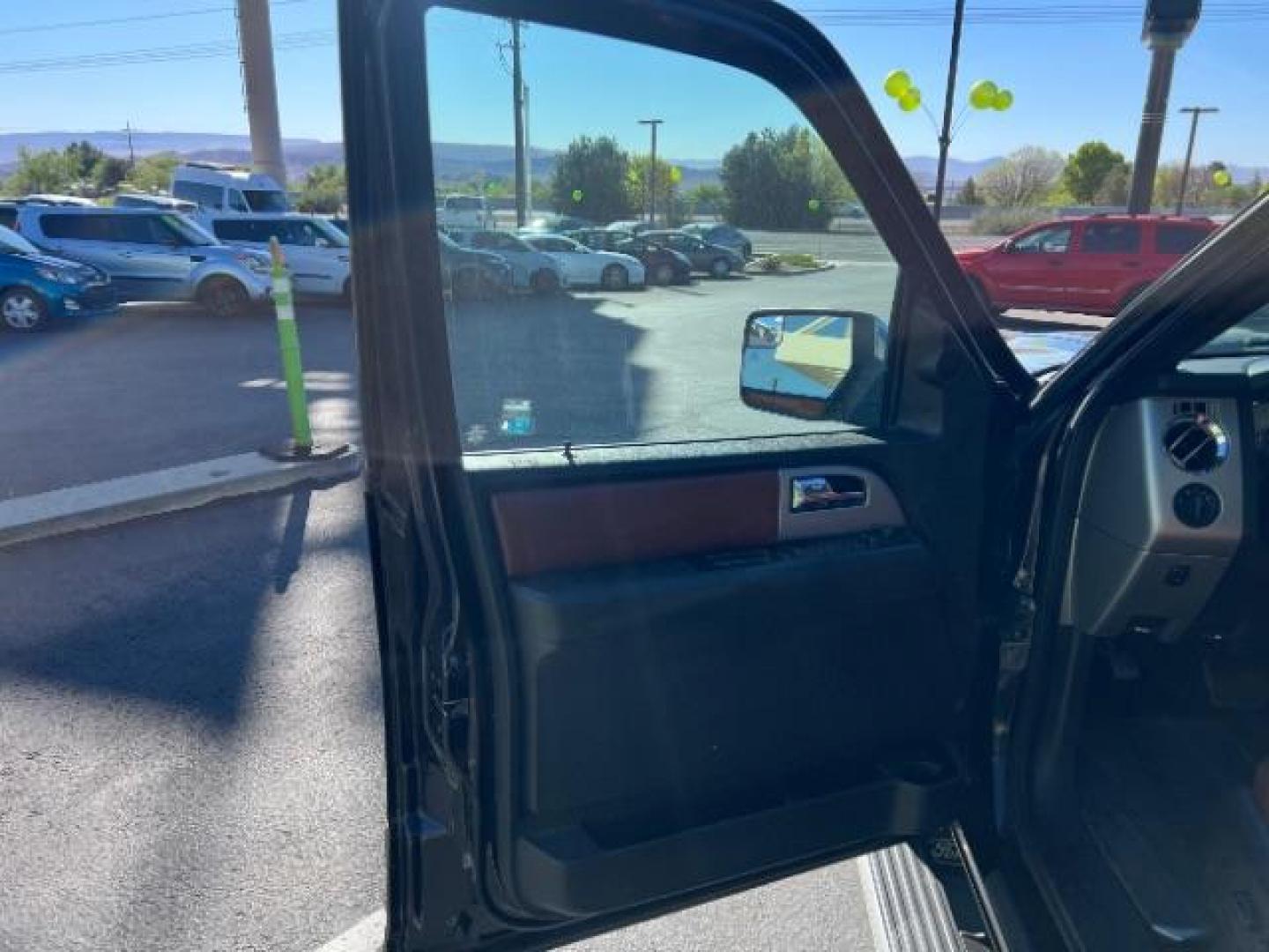 2013 Tuxedo Black Metallic /Charcoal Black/King Ranch(R) Red Leather Interior Ford Expedition EL King Ranch 4WD (1FMJK1J59DE) with an 5.4L V8 SOHC 16V FFV engine, 6-Speed Automatic transmission, located at 1865 East Red Hills Pkwy, St. George, 84770, (435) 628-0023, 37.120850, -113.543640- Photo#12
