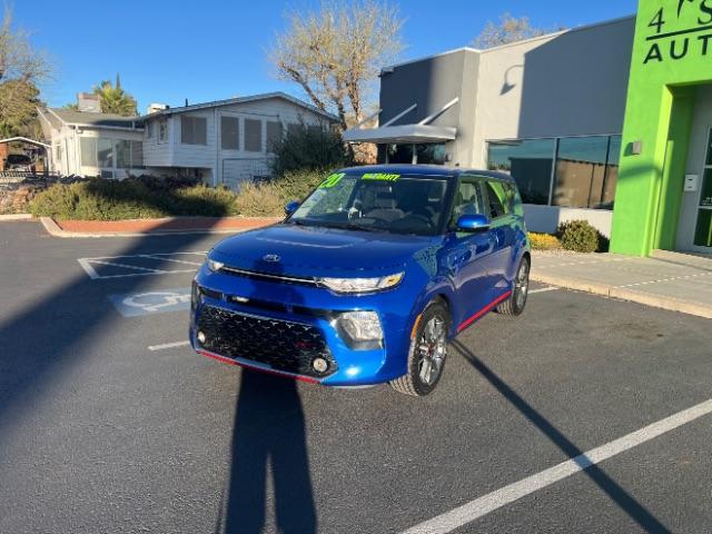 2020 Neptune Blue /Black Kia Soul GT-Line (KNDJ63AU1L7) with an 2L I-4 DOHC engine, Automatic transmission, located at 1865 East Red Hills Pkwy, St. George, 84770, (435) 628-0023, 37.120850, -113.543640 - We specialize in helping ALL people get the best financing available. No matter your credit score, good, bad or none we can get you an amazing rate. Had a bankruptcy, divorce, or repossessions? We give you the green light to get your credit back on the road. Low down and affordable payments that fit - Photo#2
