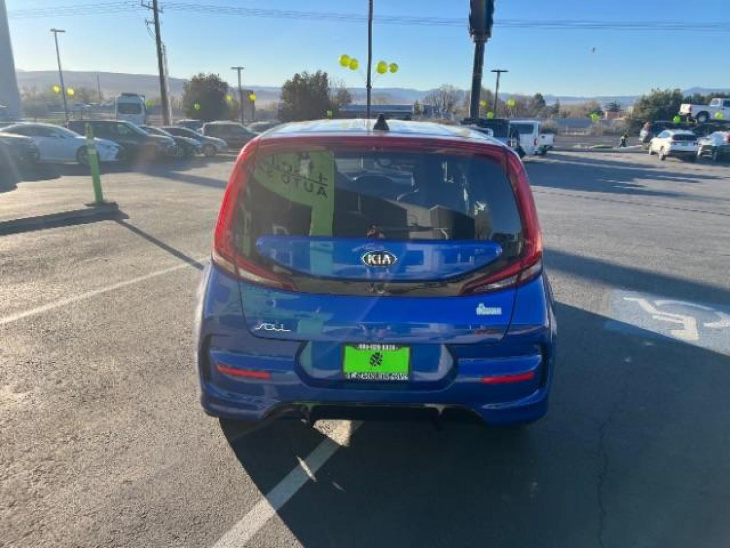 2020 Neptune Blue /Black Kia Soul GT-Line (KNDJ63AU1L7) with an 2L I-4 DOHC engine, Automatic transmission, located at 940 North Main Street, Cedar City, UT, 84720, (435) 628-0023, 37.692936, -113.061897 - We specialize in helping ALL people get the best financing available. No matter your credit score, good, bad or none we can get you an amazing rate. Had a bankruptcy, divorce, or repossessions? We give you the green light to get your credit back on the road. Low down and affordable payments that fit - Photo#5