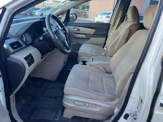 2016 White Diamond Pearl /Truffle Honda Odyssey EX (5FNRL5H41GB) with an 3.5L V-6 i-VTEC variable valve control engine, Automatic transmission, located at 1865 East Red Hills Pkwy, St. George, 84770, (435) 628-0023, 37.120850, -113.543640 - Versatile Southern Utah travel starts with this 2016 Honda Odyssey EX. Its 3.5L V6 engine, 6-speed automatic transmission, and front-wheel drive make it a smart fit for school runs, commuting, road trips, and everyday hauling. With 140000 miles, this Odyssey is ready for its next adventure. The EX- Photo#14