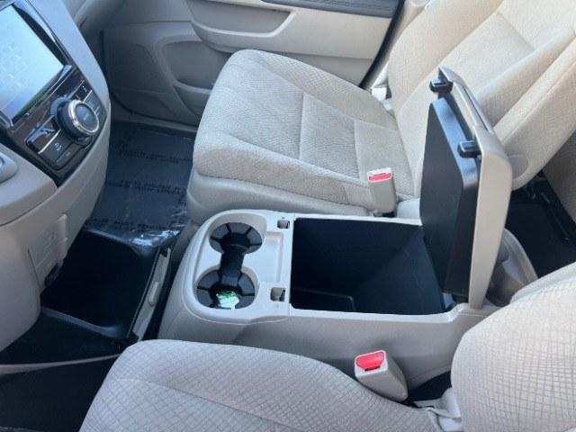 2016 White Diamond Pearl /Truffle Honda Odyssey EX (5FNRL5H41GB) with an 3.5L V-6 i-VTEC variable valve control engine, Automatic transmission, located at 1865 East Red Hills Pkwy, St. George, 84770, (435) 628-0023, 37.120850, -113.543640 - Versatile Southern Utah travel starts with this 2016 Honda Odyssey EX. Its 3.5L V6 engine, 6-speed automatic transmission, and front-wheel drive make it a smart fit for school runs, commuting, road trips, and everyday hauling. With 140000 miles, this Odyssey is ready for its next adventure. The EX- Photo#18