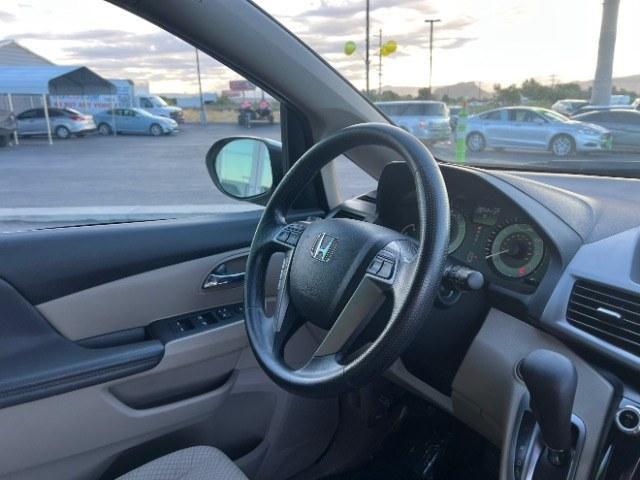 2016 White Diamond Pearl /Truffle Honda Odyssey EX (5FNRL5H41GB) with an 3.5L V-6 i-VTEC variable valve control engine, Automatic transmission, located at 1865 East Red Hills Pkwy, St. George, 84770, (435) 628-0023, 37.120850, -113.543640 - Versatile Southern Utah travel starts with this 2016 Honda Odyssey EX. Its 3.5L V6 engine, 6-speed automatic transmission, and front-wheel drive make it a smart fit for school runs, commuting, road trips, and everyday hauling. With 140000 miles, this Odyssey is ready for its next adventure. The EX- Photo#29