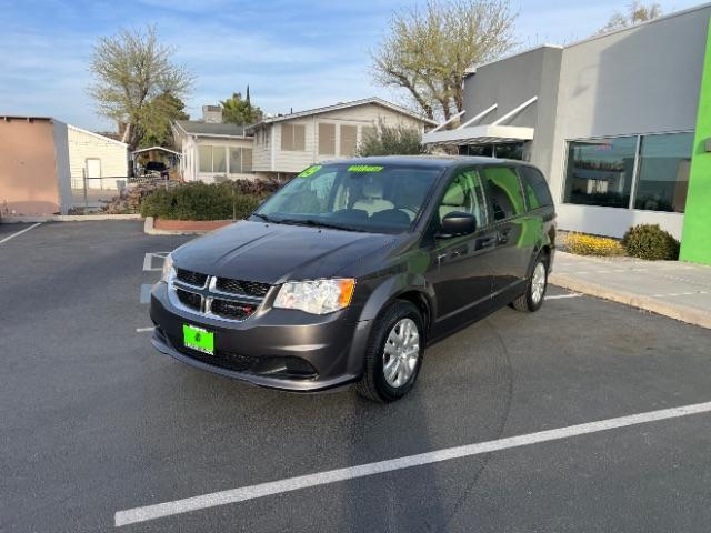 2019 Granite Pearlcoat /Black/Light Graystone Dodge Grand Caravan SE (2C4RDGBG0KR) with an Pentastar 3.6L V-6 DOHC engine, Automatic transmission, located at 1865 East Red Hills Pkwy, St. George, 84770, (435) 628-0023, 37.120850, -113.543640 - We specialize in helping ALL people get the best financing available. No matter your credit score, good, bad or none we can get you an amazing rate. Had a bankruptcy, divorce, or repossessions? We give you the green light to get your credit back on the road. Low down and affordable payments that fit - Photo#2