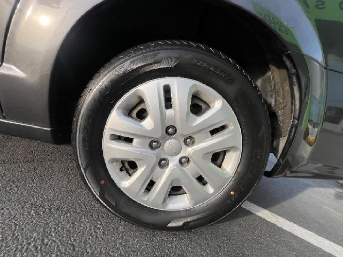2019 Granite Pearlcoat /Black/Light Graystone Dodge Grand Caravan SE (2C4RDGBG0KR) with an Pentastar 3.6L V-6 DOHC engine, Automatic transmission, located at 1865 East Red Hills Pkwy, St. George, 84770, (435) 628-0023, 37.120850, -113.543640 - We specialize in helping ALL people get the best financing available. No matter your credit score, good, bad or none we can get you an amazing rate. Had a bankruptcy, divorce, or repossessions? We give you the green light to get your credit back on the road. Low down and affordable payments that fit - Photo#10