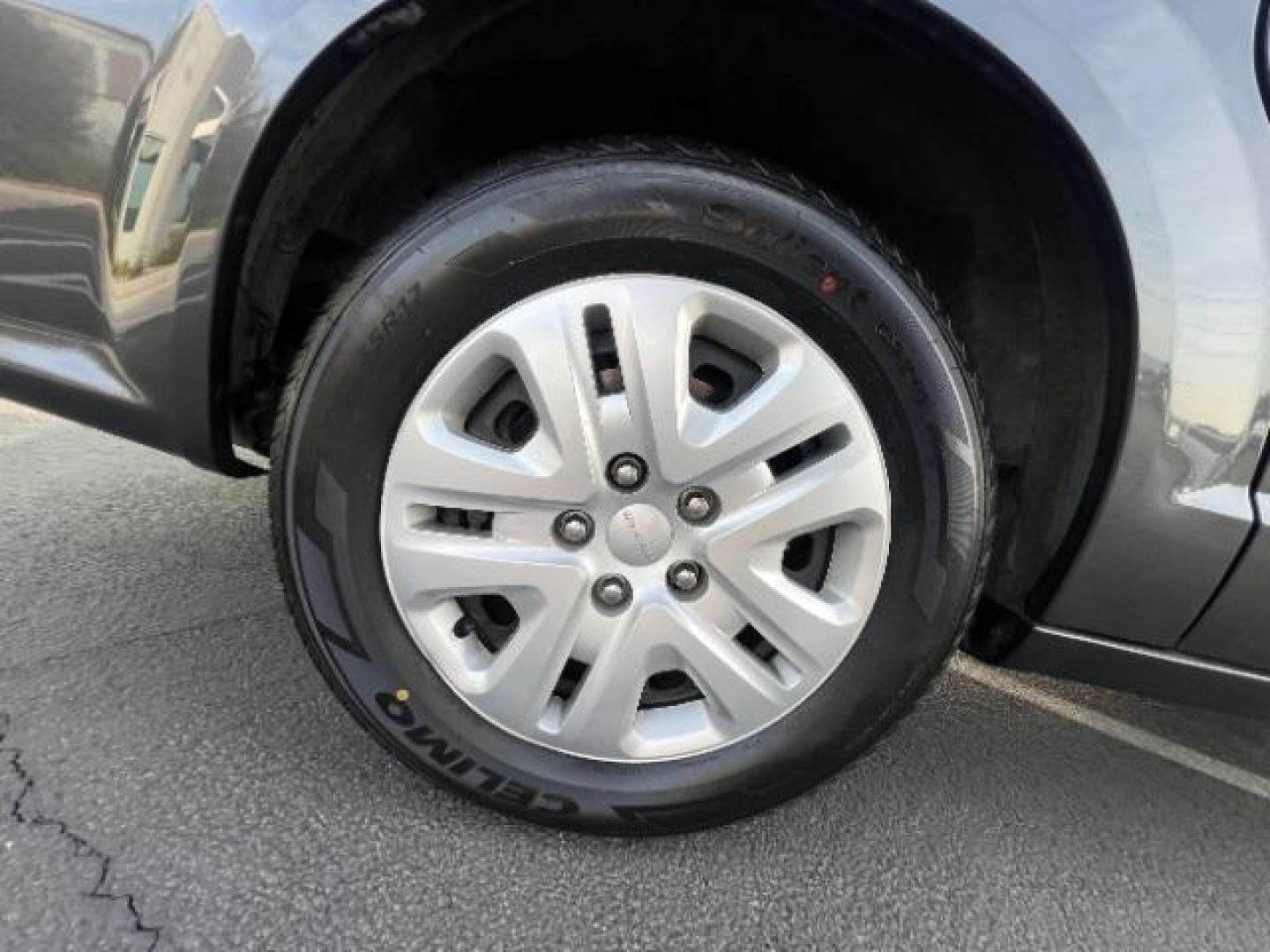 2019 Granite Pearlcoat /Black/Light Graystone Dodge Grand Caravan SE (2C4RDGBG0KR) with an Pentastar 3.6L V-6 DOHC engine, Automatic transmission, located at 1865 East Red Hills Pkwy, St. George, 84770, (435) 628-0023, 37.120850, -113.543640 - We specialize in helping ALL people get the best financing available. No matter your credit score, good, bad or none we can get you an amazing rate. Had a bankruptcy, divorce, or repossessions? We give you the green light to get your credit back on the road. Low down and affordable payments that fit - Photo#11