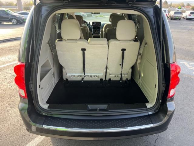 2019 Granite Pearlcoat /Black/Light Graystone Dodge Grand Caravan SE (2C4RDGBG0KR) with an Pentastar 3.6L V-6 DOHC engine, Automatic transmission, located at 1865 East Red Hills Pkwy, St. George, 84770, (435) 628-0023, 37.120850, -113.543640 - We specialize in helping ALL people get the best financing available. No matter your credit score, good, bad or none we can get you an amazing rate. Had a bankruptcy, divorce, or repossessions? We give you the green light to get your credit back on the road. Low down and affordable payments that fit - Photo#24