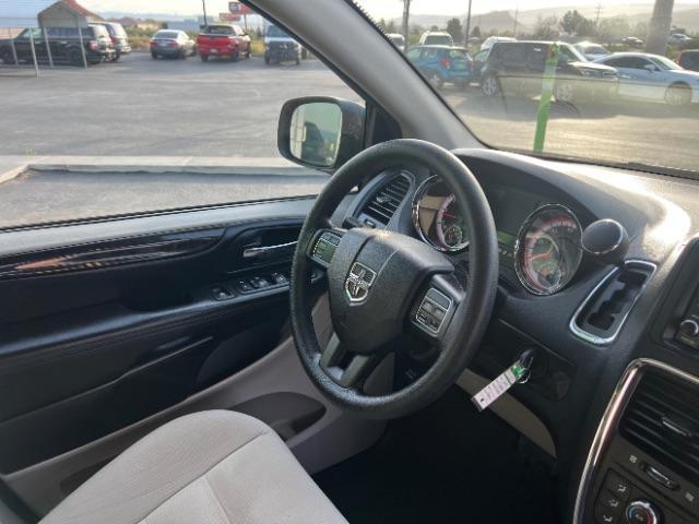 2019 Granite Pearlcoat /Black/Light Graystone Dodge Grand Caravan SE (2C4RDGBG0KR) with an Pentastar 3.6L V-6 DOHC engine, Automatic transmission, located at 1865 East Red Hills Pkwy, St. George, 84770, (435) 628-0023, 37.120850, -113.543640 - We specialize in helping ALL people get the best financing available. No matter your credit score, good, bad or none we can get you an amazing rate. Had a bankruptcy, divorce, or repossessions? We give you the green light to get your credit back on the road. Low down and affordable payments that fit - Photo#29