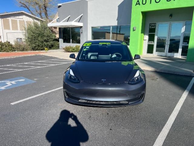 2022 Midnight Silver Metallic /Black Tesla Model 3 Long Range Dual Motor All-Wheel Drive (5YJ3E1EB8NF) with an ELECTRIC engine, Electric transmission, located at 1865 East Red Hills Pkwy, St. George, 84770, (435) 628-0023, 37.120850, -113.543640 - Excellent Tesla Model 3 Long Range All Wheel Drive. All our Teslas come with charging kit. Battery is 90% healthy. Gets 275 on full charge. Clean title, no accidents Still has remaining 120k mile Tesla warranty on battery and motor. We have aftermarket battery warranties available. Southern Ut - Photo#3