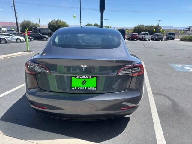 2022 Midnight Silver Metallic /Black Tesla Model 3 Long Range Dual Motor All-Wheel Drive (5YJ3E1EB8NF) , located at 1865 East Red Hills Pkwy, St. George, 84770, (435) 628-0023, 37.120850, -113.543640 - 296- Photo#5