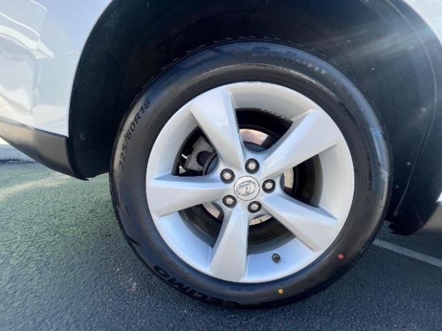 2013 Starfire Pearl /Saddle Tan Lexus RX 350 F Sport (2T2BK1BA3DC) with an 3.5L V-6 DOHC engine, Automatic transmission, located at 1865 East Red Hills Pkwy, St. George, 84770, (435) 628-0023, 37.120850, -113.543640 - We specialize in helping ALL people get the best financing available. No matter your credit score, good, bad or none we can get you an amazing rate. Had a bankruptcy, divorce, or repossessions? We give you the green light to get your credit back on the road. Low down and affordable payments that fit - Photo#8