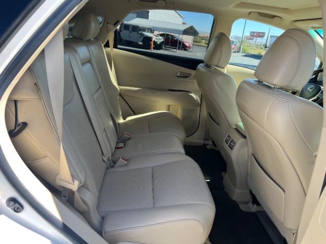 2013 Starfire Pearl /Saddle Tan Lexus RX 350 F Sport (2T2BK1BA3DC) with an 3.5L V-6 DOHC engine, Automatic transmission, located at 1865 East Red Hills Pkwy, St. George, 84770, (435) 628-0023, 37.120850, -113.543640 - We specialize in helping ALL people get the best financing available. No matter your credit score, good, bad or none we can get you an amazing rate. Had a bankruptcy, divorce, or repossessions? We give you the green light to get your credit back on the road. Low down and affordable payments that fit - Photo#26