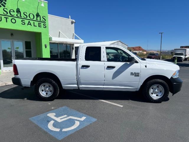 2022 Bright White Clearcoat /Diesel Gray/Black Ram 1500 Classic Tradesman Quad Cab 4x4 6'4 Box (1C6RR7FG1NS) , Automatic transmission, located at 1865 East Red Hills Pkwy, St. George, 84770, (435) 628-0023, 37.120850, -113.543640 - We specialize in helping ALL people get the best financing available. No matter your credit score, good, bad or none we can get you an amazing rate. Had a bankruptcy, divorce, or repossessions? We give you the green light to get your credit back on the road. Low down and affordable payments that fit - Photo#7