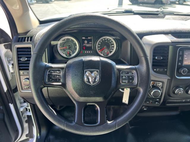 2022 Bright White Clearcoat /Diesel Gray/Black Ram 1500 Classic Tradesman Quad Cab 4x4 6'4 Box (1C6RR7FG1NS) , Automatic transmission, located at 1865 East Red Hills Pkwy, St. George, 84770, (435) 628-0023, 37.120850, -113.543640 - We specialize in helping ALL people get the best financing available. No matter your credit score, good, bad or none we can get you an amazing rate. Had a bankruptcy, divorce, or repossessions? We give you the green light to get your credit back on the road. Low down and affordable payments that fit - Photo#15