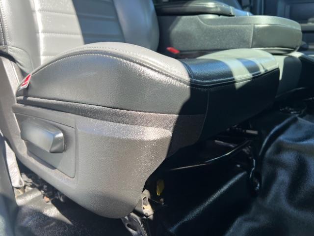 2022 Bright White Clearcoat /Diesel Gray/Black Ram 1500 Classic Tradesman Quad Cab 4x4 6'4 Box (1C6RR7FG1NS) , Automatic transmission, located at 1865 East Red Hills Pkwy, St. George, 84770, (435) 628-0023, 37.120850, -113.543640 - We specialize in helping ALL people get the best financing available. No matter your credit score, good, bad or none we can get you an amazing rate. Had a bankruptcy, divorce, or repossessions? We give you the green light to get your credit back on the road. Low down and affordable payments that fit - Photo#26