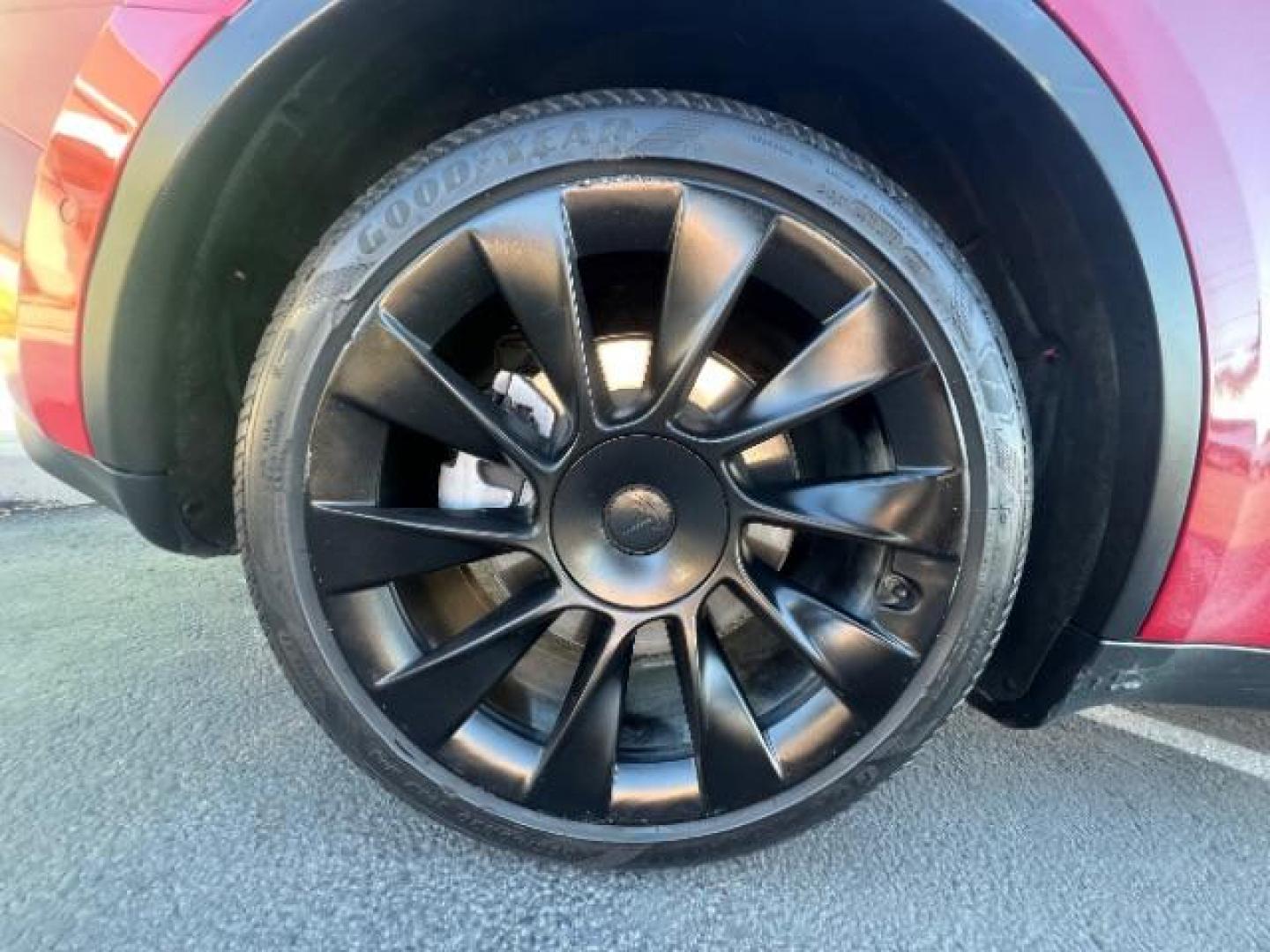 2021 Red Multi-Coat /Black Tesla Model Y Long Range Dual Motor All-Wheel Drive (5YJYGAEE4MF) with an ELECTRIC engine, Electric transmission, located at 1865 East Red Hills Pkwy, St. George, 84770, (435) 628-0023, 37.120850, -113.543640 - Photo#13