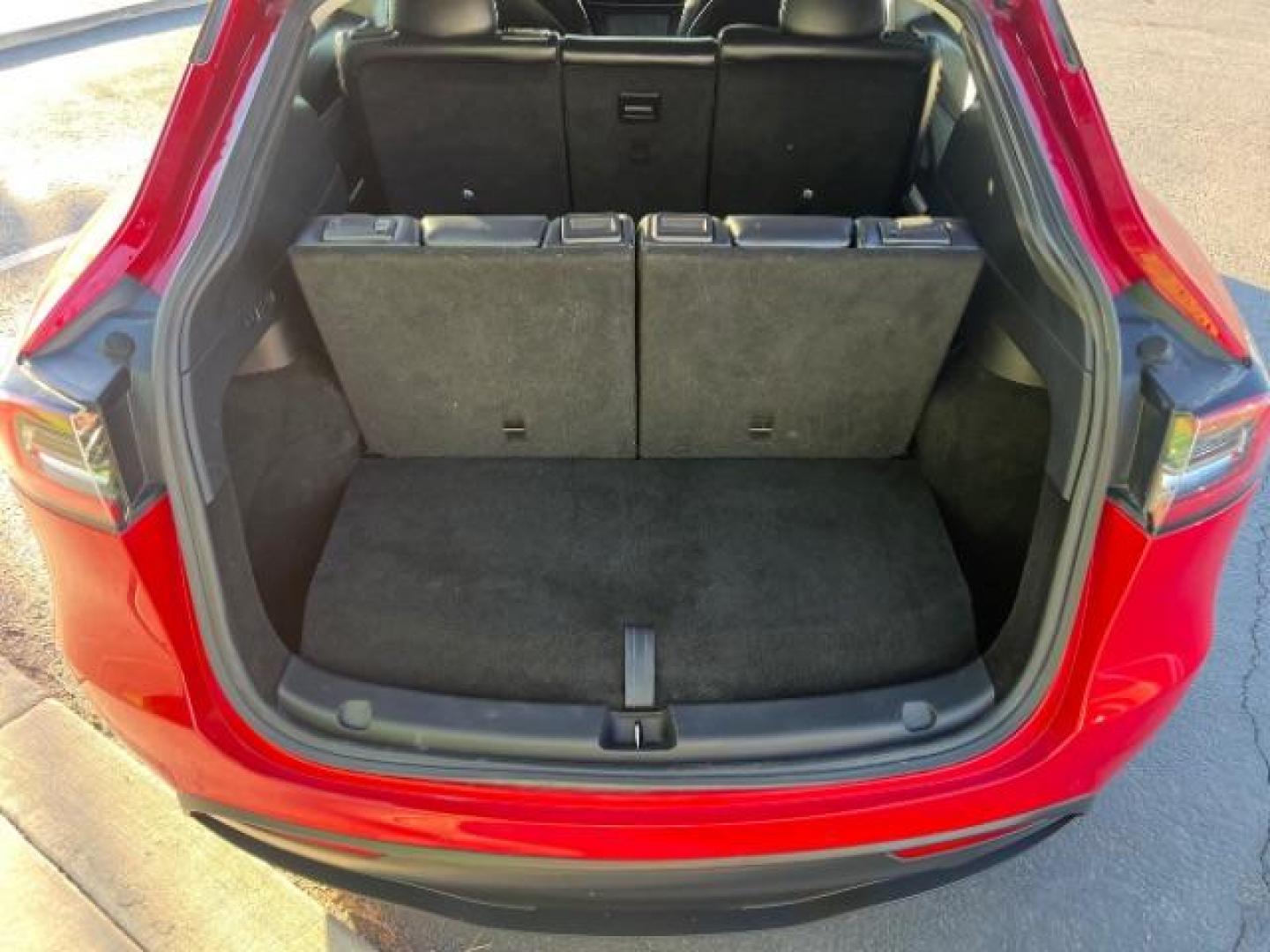 2021 Red Multi-Coat /Black Tesla Model Y Long Range Dual Motor All-Wheel Drive (5YJYGAEE4MF) with an ELECTRIC engine, Electric transmission, located at 1865 East Red Hills Pkwy, St. George, 84770, (435) 628-0023, 37.120850, -113.543640 - Photo#25