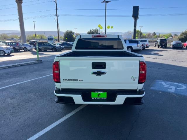 2018 Summit White /Jet Black/Dark Ash Chevrolet Colorado LT (1GCGSCEN7J1) , Automatic transmission, located at 1865 East Red Hills Pkwy, St. George, 84770, (435) 628-0023, 37.120850, -113.543640 - We specialize in helping ALL people get the best financing available. No matter your credit score, good, bad or none we can get you an amazing rate. Had a bankruptcy, divorce, or repossessions? We give you the green light to get your credit back on the road. Low down and affordable payments that fit - Photo#5