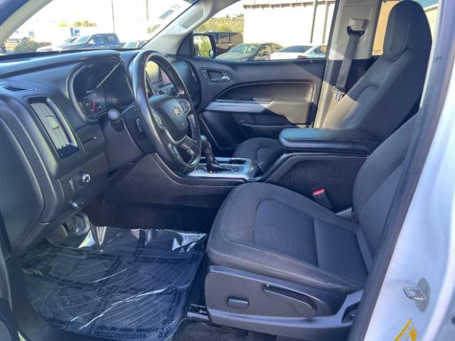2018 Summit White /Jet Black/Dark Ash Chevrolet Colorado LT (1GCGSCEN7J1) , Automatic transmission, located at 1865 East Red Hills Pkwy, St. George, 84770, (435) 628-0023, 37.120850, -113.543640 - We specialize in helping ALL people get the best financing available. No matter your credit score, good, bad or none we can get you an amazing rate. Had a bankruptcy, divorce, or repossessions? We give you the green light to get your credit back on the road. Low down and affordable payments that fit - Photo#14