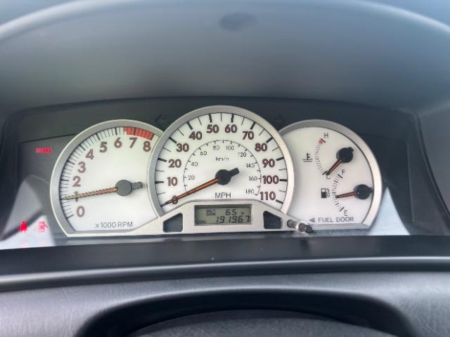 2007 Silver Streak Mica /Stone Toyota Corolla CE | S | LE (1NXBR32E97Z) with an 1.8L I-4 DOHC engine, MANUAL transmission, located at 940 North Main Street, Cedar City, UT, 84720, (435) 628-0023, 37.692936, -113.061897 - If you are looking for a reliable, fuel-efficient sedan that is easy on the wallet, this 2007 Toyota Corolla is a fantastic choice! Known for their legendary reliability, Corollas just keep going and going. This one comes loaded with air conditioning, leather seats, leather steering wheel, alloy whe - Photo#16