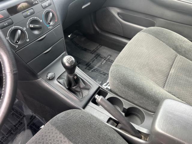 2007 Silver Streak Mica /Stone Toyota Corolla CE | S | LE (1NXBR32E97Z) with an 1.8L I-4 DOHC engine, MANUAL transmission, located at 940 North Main Street, Cedar City, UT, 84720, (435) 628-0023, 37.692936, -113.061897 - If you are looking for a reliable, fuel-efficient sedan that is easy on the wallet, this 2007 Toyota Corolla is a fantastic choice! Known for their legendary reliability, Corollas just keep going and going. This one comes loaded with air conditioning, leather seats, leather steering wheel, alloy whe - Photo#18