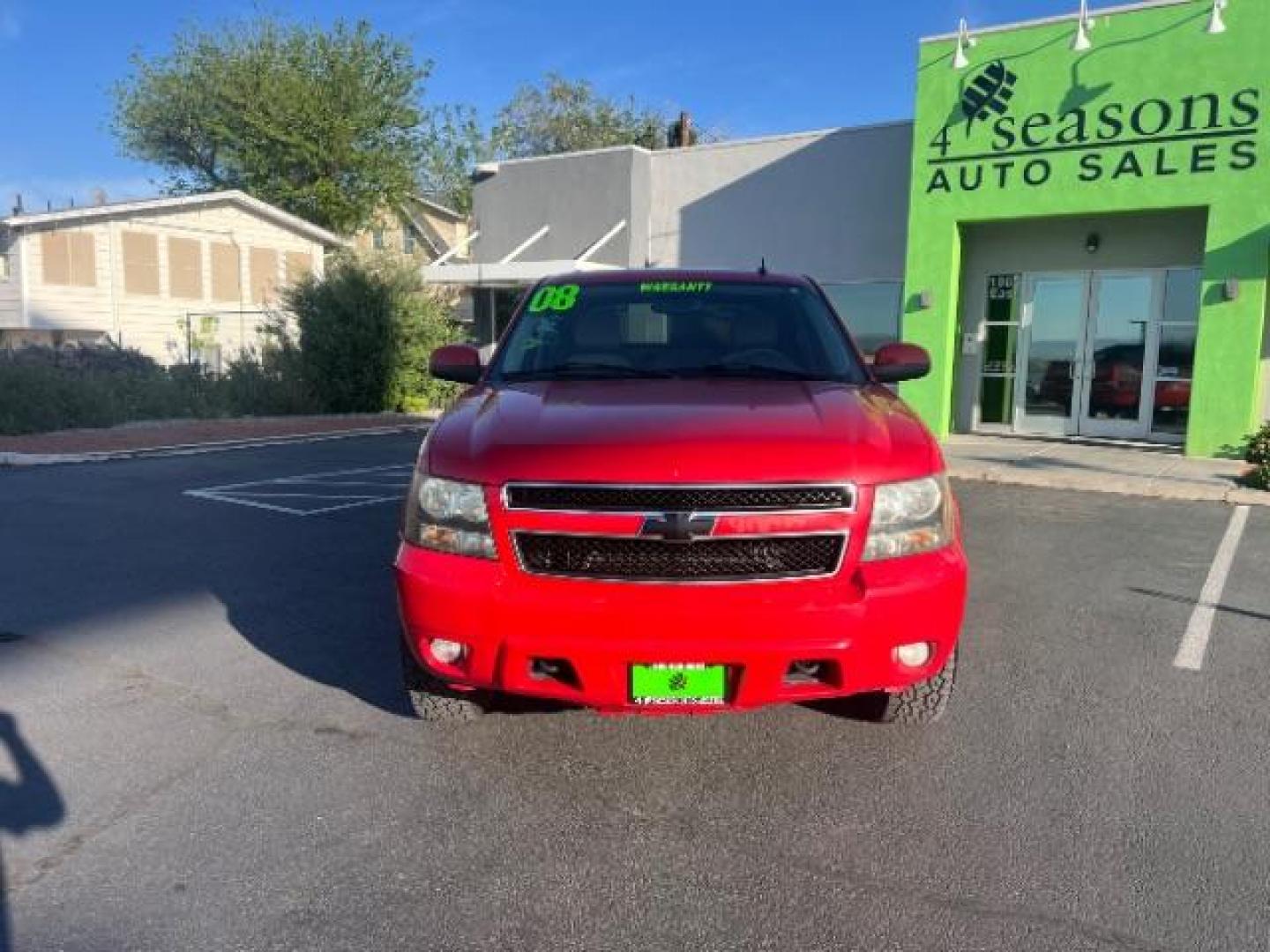 2008 Victory Red /Ebony Chevrolet Avalanche 1500 LT (3GNFK12388G) with an 5.3 lL V-8 engine, AUTOMATIC transmission, located at 1865 East Red Hills Pkwy, St. George, 84770, (435) 628-0023, 37.120850, -113.543640 - We specialize in helping ALL people get the best financing available. No matter your credit score, good, bad or none we can get you an amazing rate. Had a bankruptcy, divorce, or repossessions? We give you the green light to get your credit back on the road. Low down and affordable payments that fit - Photo#1