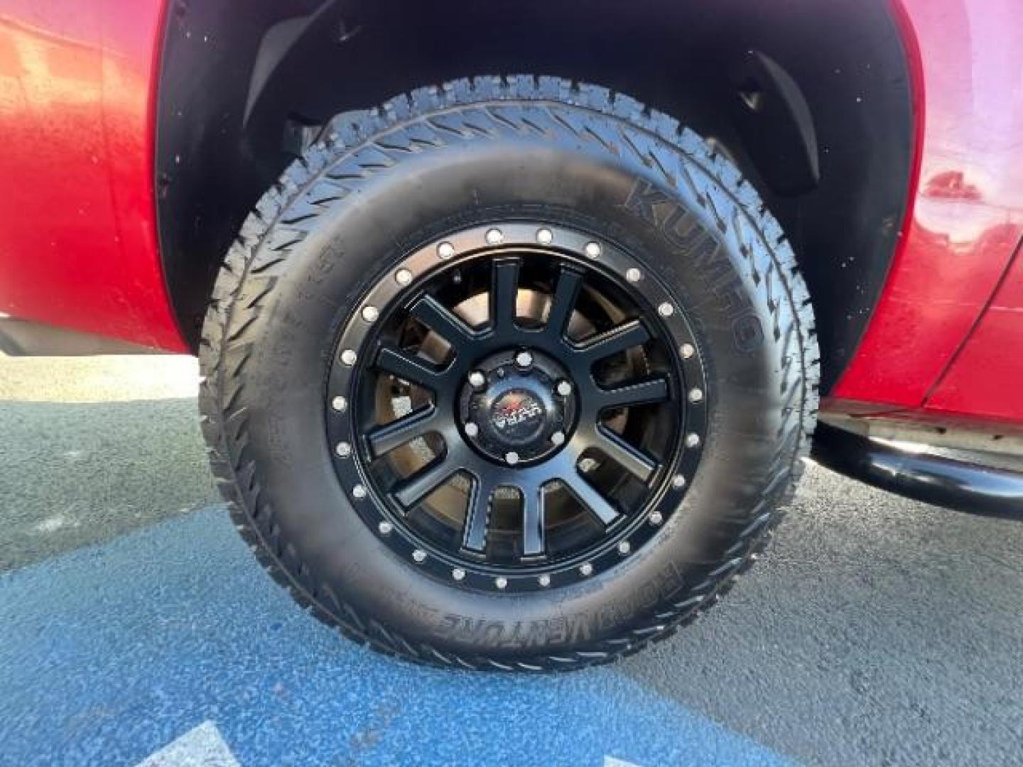 2008 Victory Red /Ebony Chevrolet Avalanche 1500 LT (3GNFK12388G) with an 5.3 lL V-8 engine, AUTOMATIC transmission, located at 1865 East Red Hills Pkwy, St. George, 84770, (435) 628-0023, 37.120850, -113.543640 - We specialize in helping ALL people get the best financing available. No matter your credit score, good, bad or none we can get you an amazing rate. Had a bankruptcy, divorce, or repossessions? We give you the green light to get your credit back on the road. Low down and affordable payments that fit - Photo#9