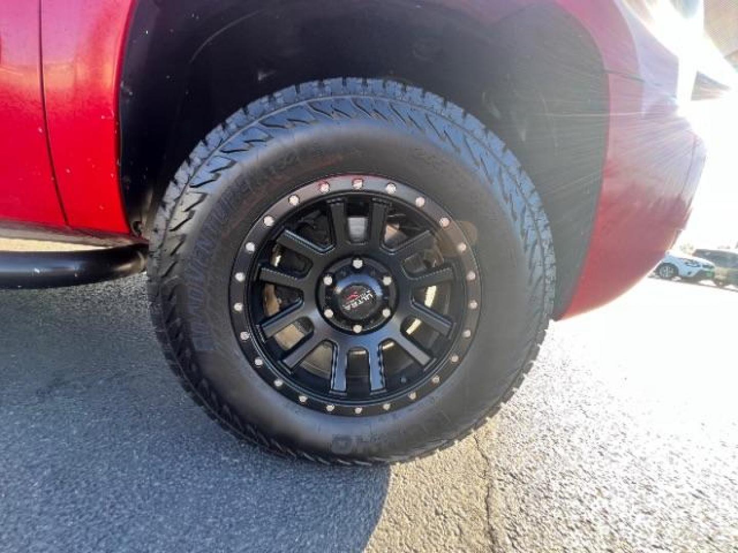 2008 Victory Red /Ebony Chevrolet Avalanche 1500 LT (3GNFK12388G) with an 5.3 lL V-8 engine, AUTOMATIC transmission, located at 1865 East Red Hills Pkwy, St. George, 84770, (435) 628-0023, 37.120850, -113.543640 - We specialize in helping ALL people get the best financing available. No matter your credit score, good, bad or none we can get you an amazing rate. Had a bankruptcy, divorce, or repossessions? We give you the green light to get your credit back on the road. Low down and affordable payments that fit - Photo#10