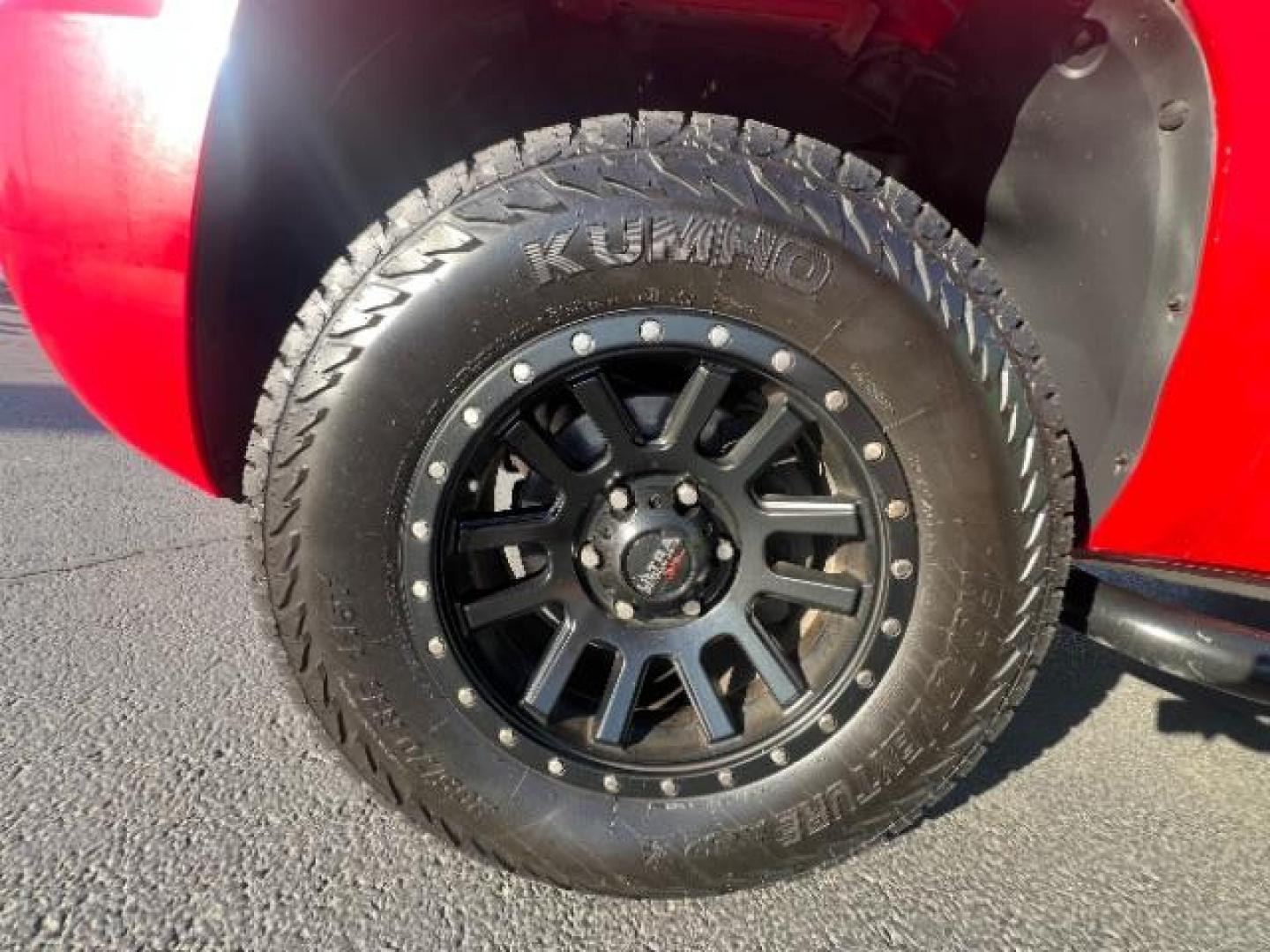 2008 Victory Red /Ebony Chevrolet Avalanche 1500 LT (3GNFK12388G) with an 5.3 lL V-8 engine, AUTOMATIC transmission, located at 1865 East Red Hills Pkwy, St. George, 84770, (435) 628-0023, 37.120850, -113.543640 - We specialize in helping ALL people get the best financing available. No matter your credit score, good, bad or none we can get you an amazing rate. Had a bankruptcy, divorce, or repossessions? We give you the green light to get your credit back on the road. Low down and affordable payments that fit - Photo#11