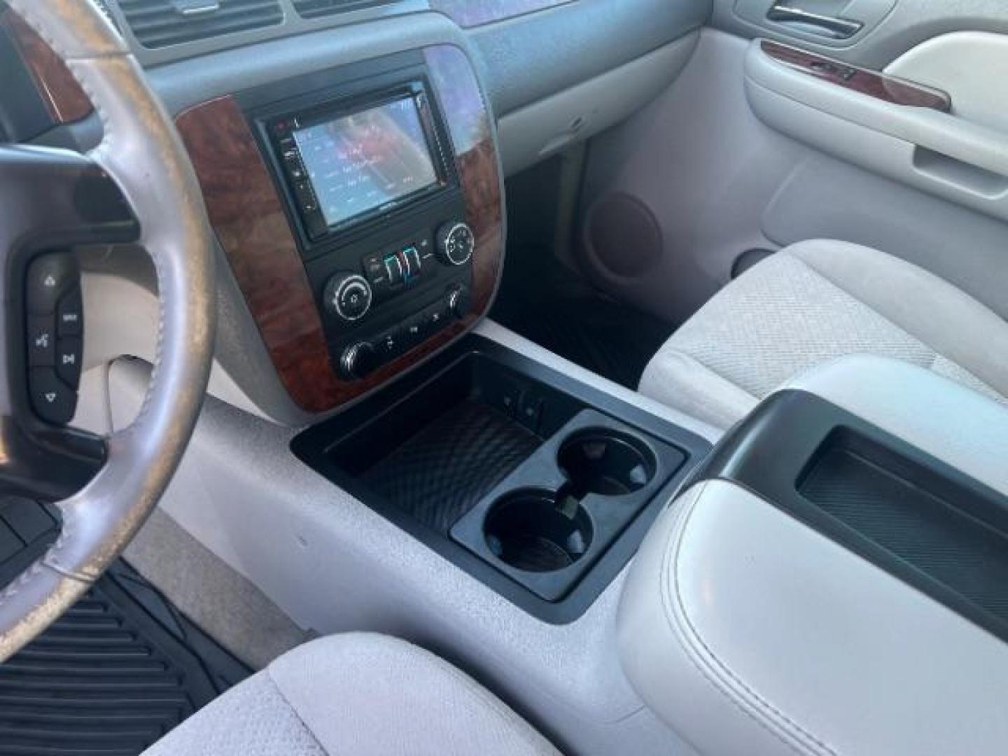 2008 Victory Red /Ebony Chevrolet Avalanche 1500 LT (3GNFK12388G) with an 5.3 lL V-8 engine, AUTOMATIC transmission, located at 1865 East Red Hills Pkwy, St. George, 84770, (435) 628-0023, 37.120850, -113.543640 - We specialize in helping ALL people get the best financing available. No matter your credit score, good, bad or none we can get you an amazing rate. Had a bankruptcy, divorce, or repossessions? We give you the green light to get your credit back on the road. Low down and affordable payments that fit - Photo#18
