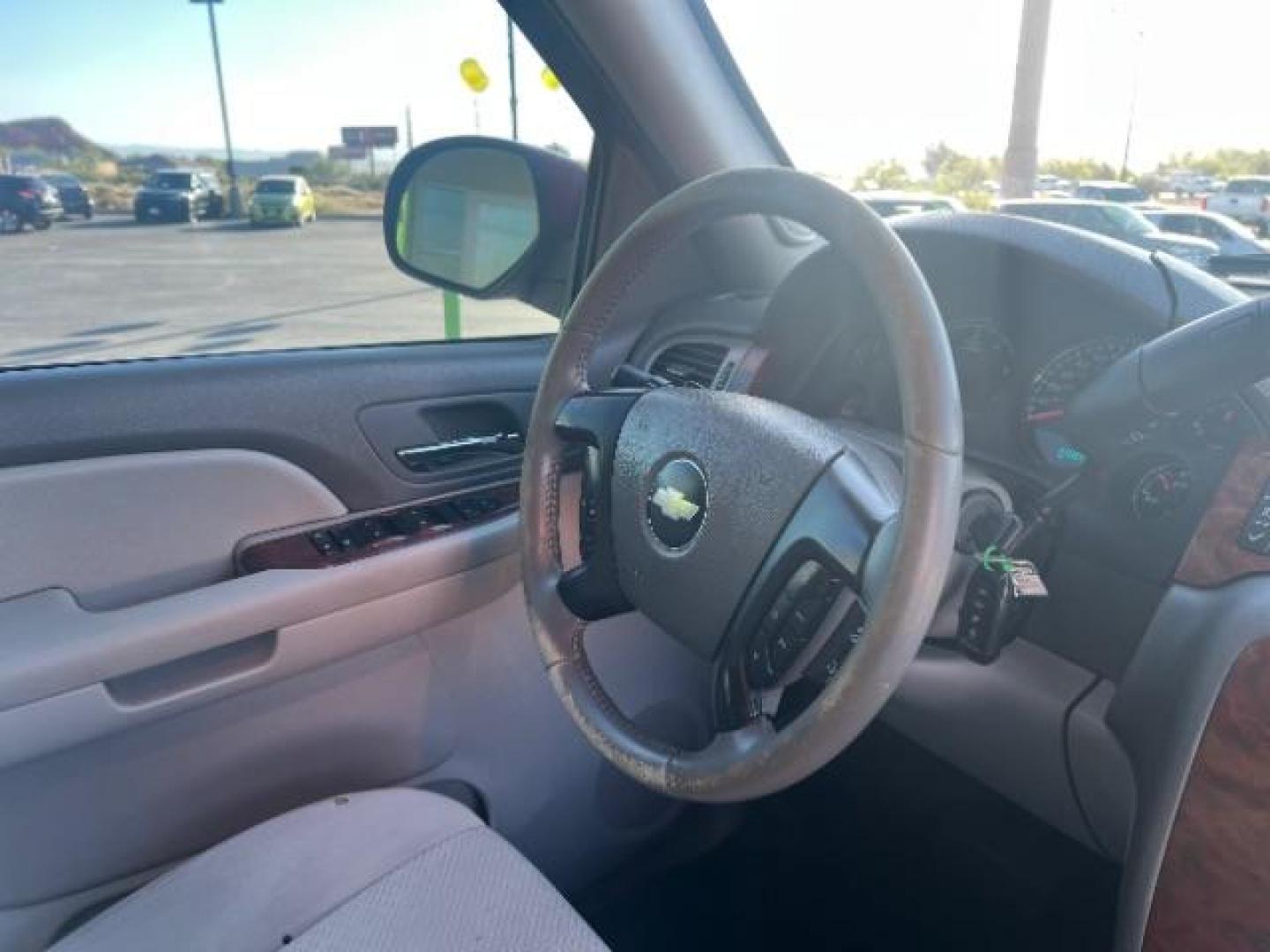 2008 Victory Red /Ebony Chevrolet Avalanche 1500 LT (3GNFK12388G) with an 5.3 lL V-8 engine, AUTOMATIC transmission, located at 1865 East Red Hills Pkwy, St. George, 84770, (435) 628-0023, 37.120850, -113.543640 - We specialize in helping ALL people get the best financing available. No matter your credit score, good, bad or none we can get you an amazing rate. Had a bankruptcy, divorce, or repossessions? We give you the green light to get your credit back on the road. Low down and affordable payments that fit - Photo#31