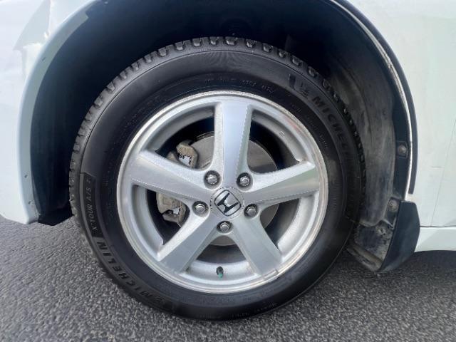 2003 Taffeta White /Ivory Honda Accord 2.4 EX (1HGCM56673A) with an 2.4L I-4 DOHC engine, Automatic transmission, located at 940 North Main Street, Cedar City, UT, 84720, (435) 628-0023, 37.692936, -113.061897 - We specialize in helping ALL people get the best financing available. No matter your credit score, good, bad or none we can get you an amazing rate. Had a bankruptcy, divorce, or repossessions? We give you the green light to get your credit back on the road. Low down and affordable payments that fit - Photo#10