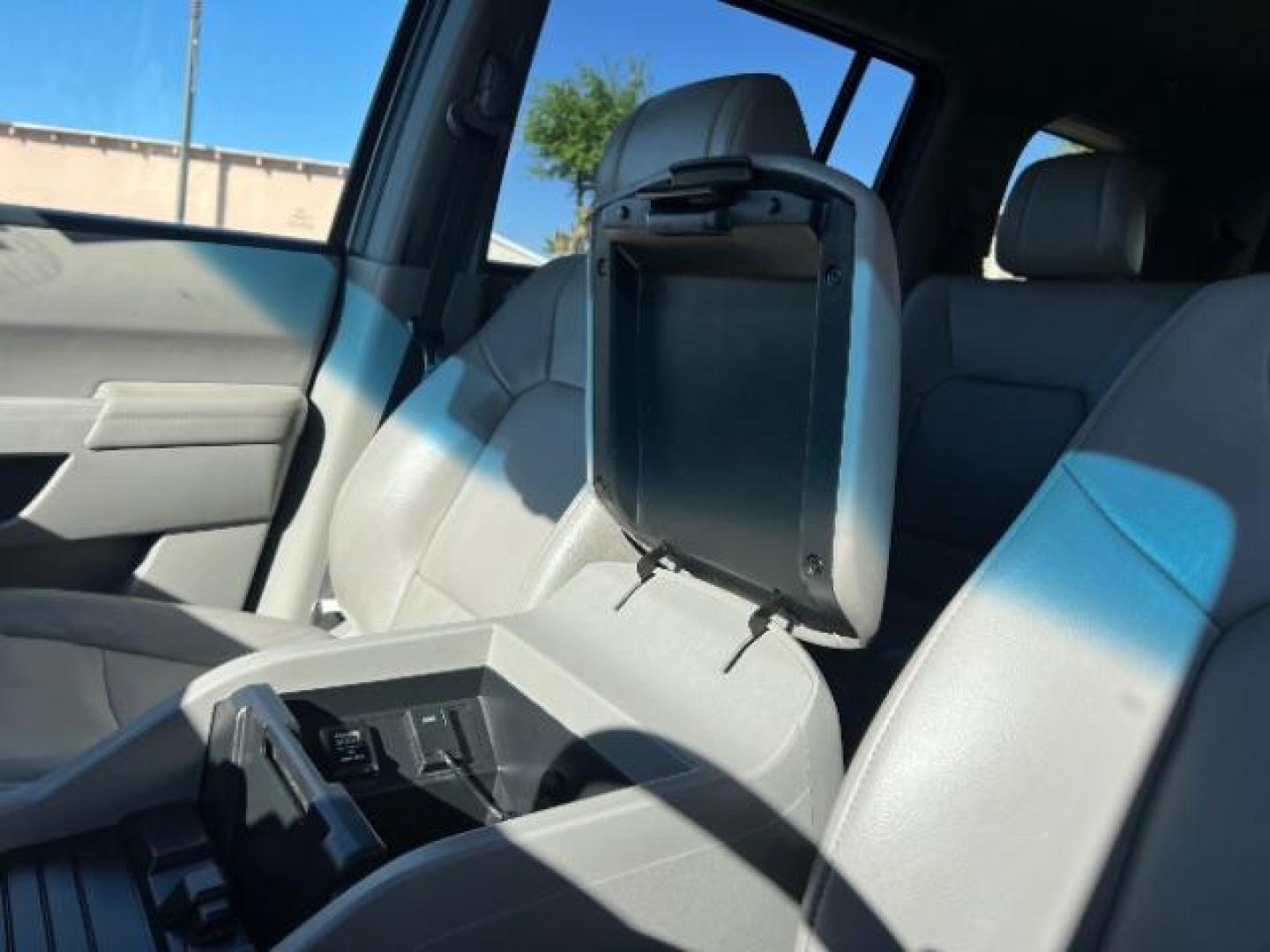 2013 Polished Metal Metallic /Gray Honda Pilot EX-L (5FNYF3H5XDB) with an 3.5L V-6 i-VTEC VCM variable valve control engine, Automatic transmission, located at 1865 East Red Hills Pkwy, St. George, 84770, (435) 628-0023, 37.120850, -113.543640 - We specialize in helping ALL people get the best financing available. No matter your credit score, good, bad or none we can get you an amazing rate. Had a bankruptcy, divorce, or repossessions? We give you the green light to get your credit back on the road. Low down and affordable payments that fit- Photo#19