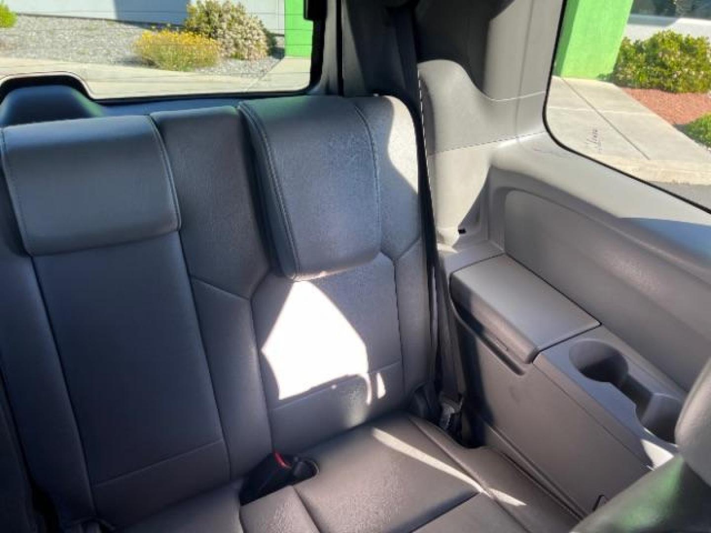 2013 Polished Metal Metallic /Gray Honda Pilot EX-L (5FNYF3H5XDB) with an 3.5L V-6 i-VTEC VCM variable valve control engine, Automatic transmission, located at 1865 East Red Hills Pkwy, St. George, 84770, (435) 628-0023, 37.120850, -113.543640 - We specialize in helping ALL people get the best financing available. No matter your credit score, good, bad or none we can get you an amazing rate. Had a bankruptcy, divorce, or repossessions? We give you the green light to get your credit back on the road. Low down and affordable payments that fit- Photo#25