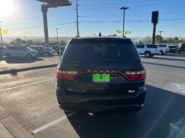 2015 Brilliant Black Crystal Pearlcoat /Black Dodge Durango SXT (1C4RDJAG6FC) with an 3.6L V-6 DOHC engine, Automatic transmission, located at 1865 East Red Hills Pkwy, St. George, 84770, (435) 628-0023, 37.120850, -113.543640 - We specialize in helping ALL people get the best financing available. No matter your credit score, good, bad or none we can get you an amazing rate. Had a bankruptcy, divorce, or repossessions? We give you the green light to get your credit back on the road. Low down and affordable payments that fit - Photo#5