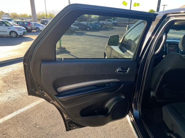 2015 Brilliant Black Crystal Pearlcoat /Black Dodge Durango SXT (1C4RDJAG6FC) with an 3.6L V-6 DOHC engine, Automatic transmission, located at 1865 East Red Hills Pkwy, St. George, 84770, (435) 628-0023, 37.120850, -113.543640 - We specialize in helping ALL people get the best financing available. No matter your credit score, good, bad or none we can get you an amazing rate. Had a bankruptcy, divorce, or repossessions? We give you the green light to get your credit back on the road. Low down and affordable payments that fit - Photo#20