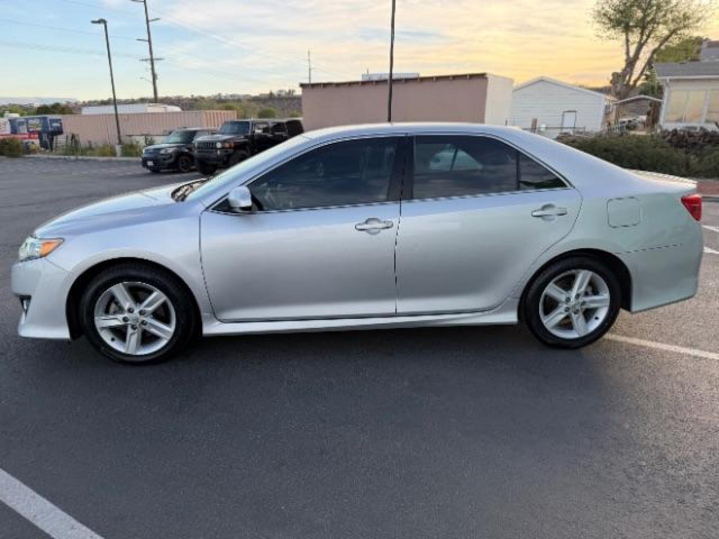 2013 Classic Silver Metallic /Ash Toyota Camry L | LE | SE | XLE (4T1BF1FK2DU) with an 2.5L I-4 DOHC engine, Automatic transmission, located at 1865 East Red Hills Pkwy, St. George, 84770, (435) 628-0023, 37.120850, -113.543640 - We specialize in helping ALL people get the best financing available. No matter your credit score, good, bad or none we can get you an amazing rate. Had a bankruptcy, divorce, or repossessions? We give you the green light to get your credit back on the road. Low down and affordable payments that fit - Photo#5