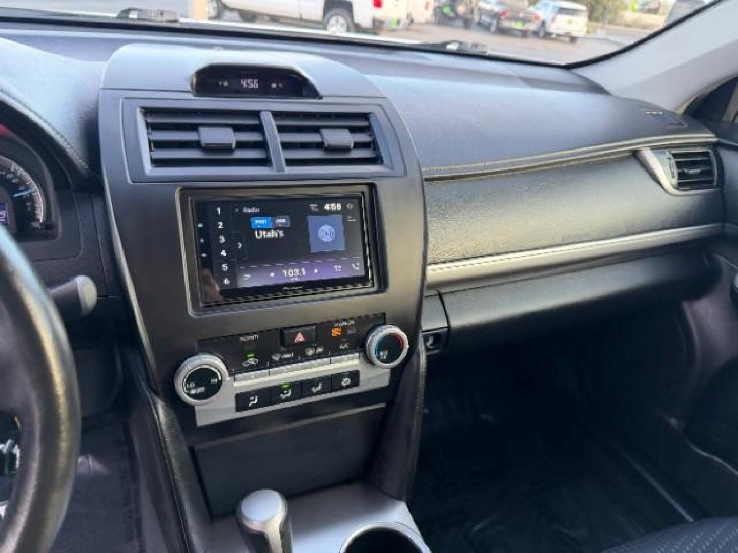 2013 Classic Silver Metallic /Ash Toyota Camry L | LE | SE | XLE (4T1BF1FK2DU) with an 2.5L I-4 DOHC engine, Automatic transmission, located at 1865 East Red Hills Pkwy, St. George, 84770, (435) 628-0023, 37.120850, -113.543640 - We specialize in helping ALL people get the best financing available. No matter your credit score, good, bad or none we can get you an amazing rate. Had a bankruptcy, divorce, or repossessions? We give you the green light to get your credit back on the road. Low down and affordable payments that fit - Photo#19