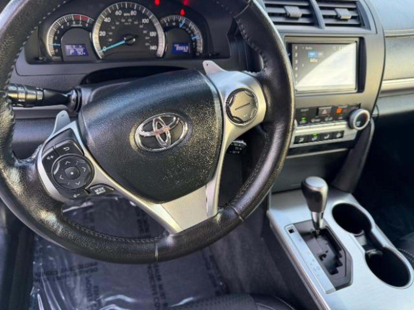 2013 Classic Silver Metallic /Ash Toyota Camry L | LE | SE | XLE (4T1BF1FK2DU) with an 2.5L I-4 DOHC engine, Automatic transmission, located at 1865 East Red Hills Pkwy, St. George, 84770, (435) 628-0023, 37.120850, -113.543640 - We specialize in helping ALL people get the best financing available. No matter your credit score, good, bad or none we can get you an amazing rate. Had a bankruptcy, divorce, or repossessions? We give you the green light to get your credit back on the road. Low down and affordable payments that fit - Photo#20