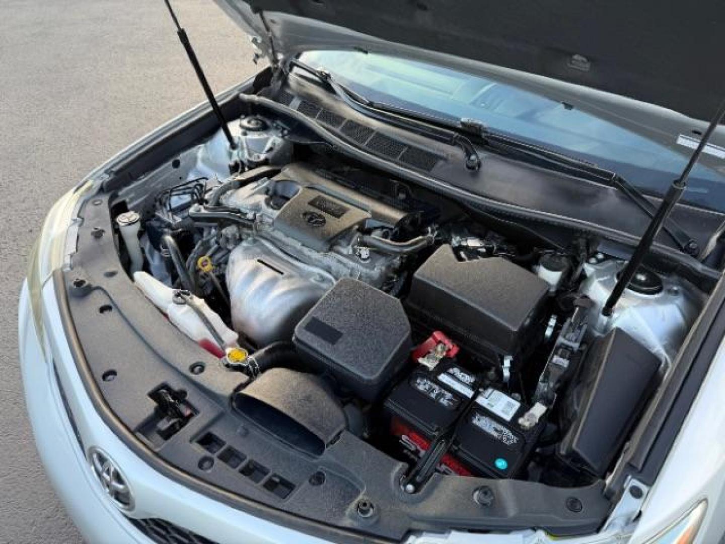 2013 Classic Silver Metallic /Ash Toyota Camry L | LE | SE | XLE (4T1BF1FK2DU) with an 2.5L I-4 DOHC engine, Automatic transmission, located at 1865 East Red Hills Pkwy, St. George, 84770, (435) 628-0023, 37.120850, -113.543640 - We specialize in helping ALL people get the best financing available. No matter your credit score, good, bad or none we can get you an amazing rate. Had a bankruptcy, divorce, or repossessions? We give you the green light to get your credit back on the road. Low down and affordable payments that fit - Photo#21