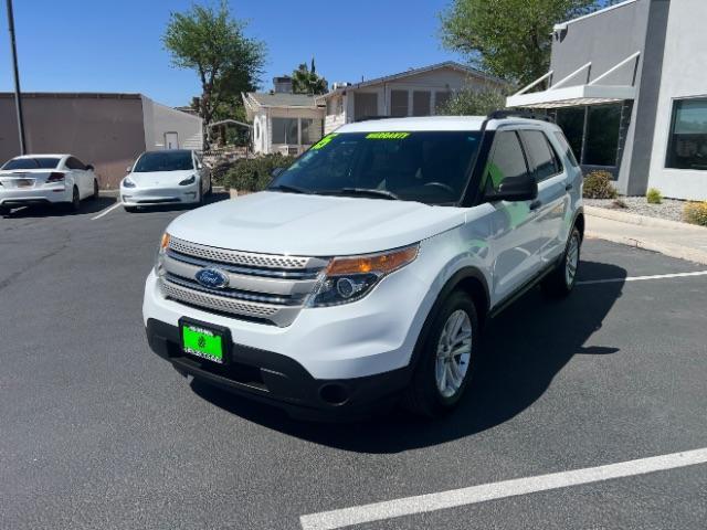 2015 White /Black Ford Explorer Base FWD (1FM5K7B88FG) , Automatic transmission, located at 940 North Main Street, Cedar City, UT, 84720, (435) 628-0023, 37.692936, -113.061897 - We specialize in helping ALL people get the best financing available. No matter your credit score, good, bad or none we can get you an amazing rate. Had a bankruptcy, divorce, or repossessions? We give you the green light to get your credit back on the road. Low down and affordable payments that fit - Photo#2
