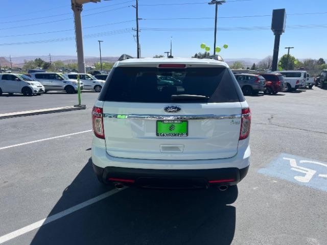 2015 White /Black Ford Explorer Base FWD (1FM5K7B88FG) , Automatic transmission, located at 940 North Main Street, Cedar City, UT, 84720, (435) 628-0023, 37.692936, -113.061897 - We specialize in helping ALL people get the best financing available. No matter your credit score, good, bad or none we can get you an amazing rate. Had a bankruptcy, divorce, or repossessions? We give you the green light to get your credit back on the road. Low down and affordable payments that fit - Photo#5